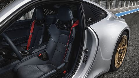 20230629 porsche 911 Carrera gts le mans centenaire edition 07.jpg